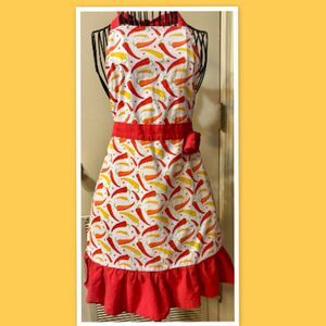 IMUSA Kitchen Designer Print Chef Apron in a Chili Peppers Pattern